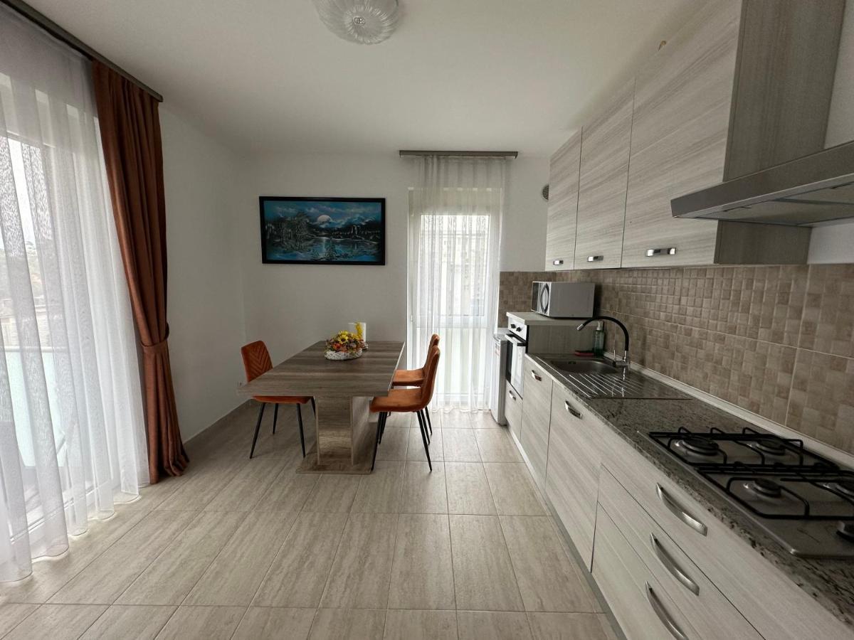 Home & Happy Oradea Εξωτερικό φωτογραφία